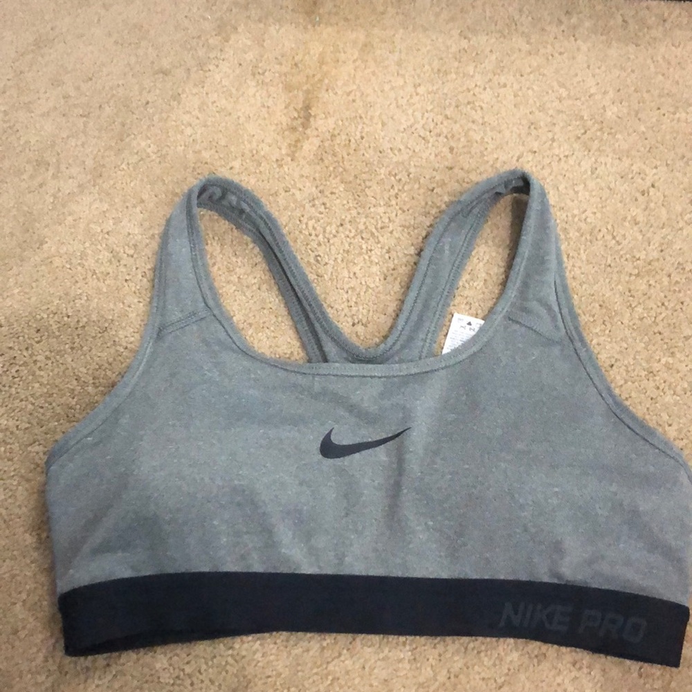 Nike Dri-fit sports bra